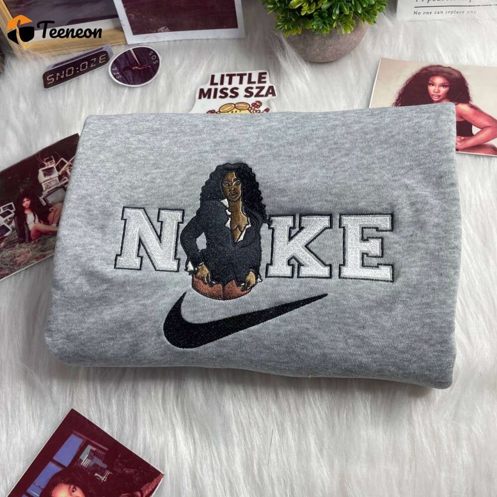 Sza Nike crewneck